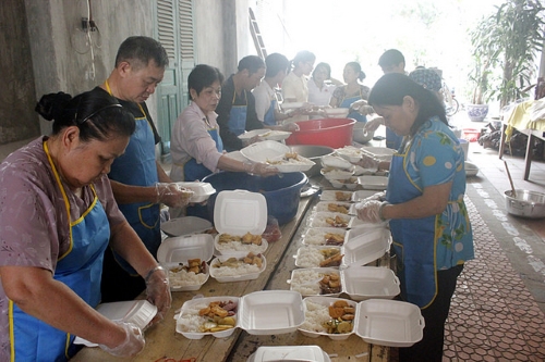 Caritas Hải Phòng với bữa ăn huynh đệ tại bệnh viện tâm thần Hải Phòng