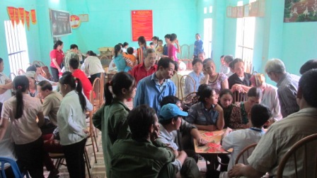 Caritas Hưng Hóa khám sức khỏe – phát thuốc miễn phí cho người dân xã Toàn Sơn – Đà Bắc – Hòa Bình.