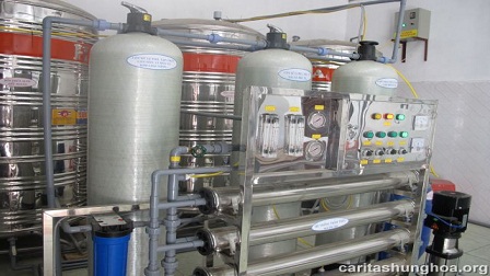 Khánh thành hệ thống máy lọc nước tinh khiết tại giáo xứ Đồng Cạn